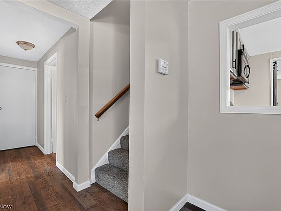 5th image of 380 Centennial St