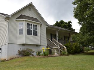 70 Olivia Dr, Trussville, AL 35173