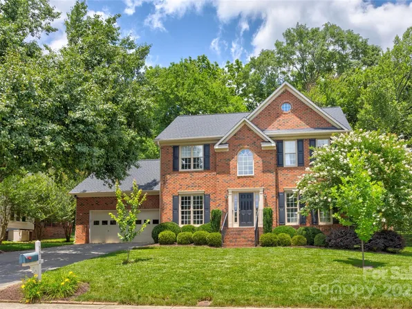 5610 Monticello Dr NW, Concord, NC 28027