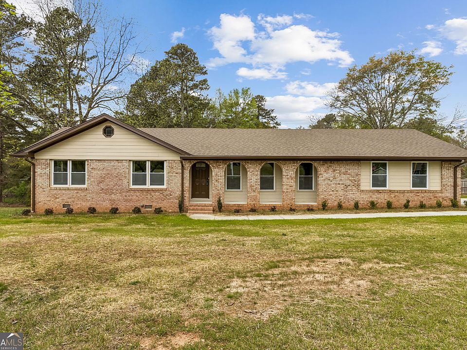 1st image of 2526 Hamill Dr