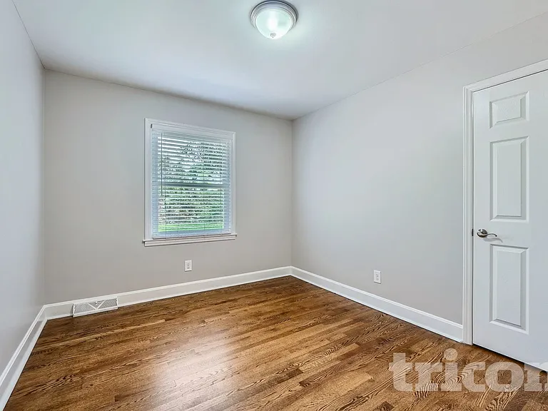 7133 Starvalley Dr — Photo 14