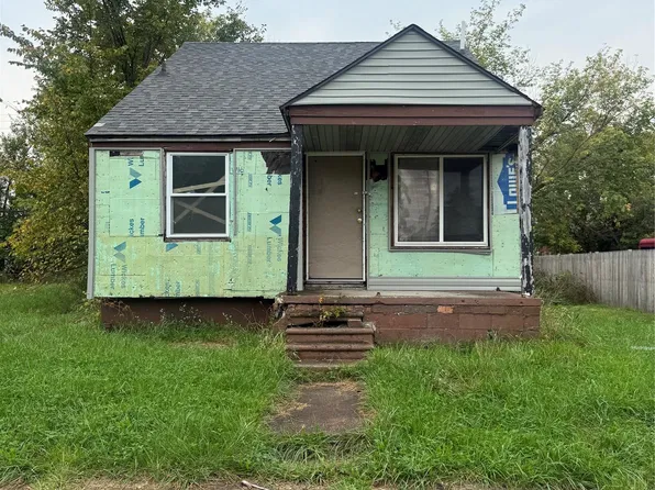 12112 Findlay St, Detroit, MI 48205