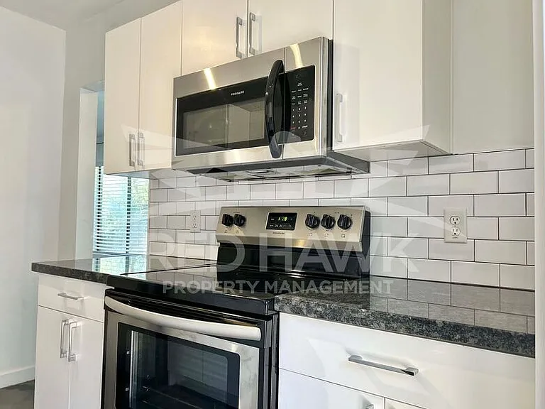 315 W Highland Ave #1 — Photo 8