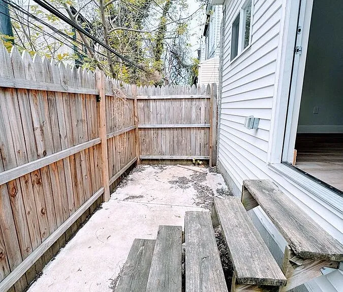 1464 N Wilton St #1 — Photo 25