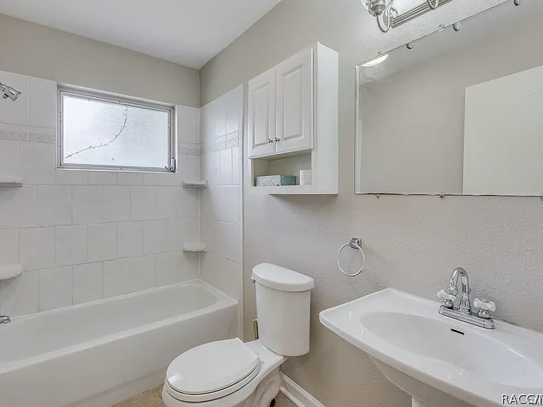 27 N Tyler St — Photo 3