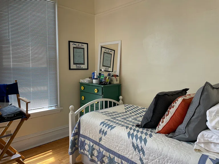 4032 N Wolcott Ave #2F — Photo 11