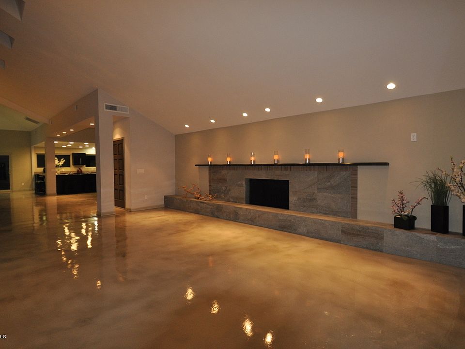 1st image of 2039 E Pasadena Ave