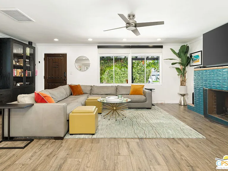 1861 S Palm Canyon Dr — Photo 13