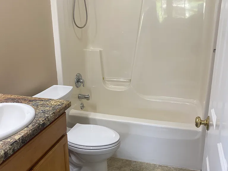 2070 Bald Eagle Ct #2070 — Photo 7