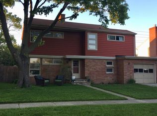 330 E Pershing St, Appleton, WI 54911