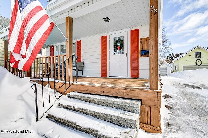 3rd image of 23 Pearl Street