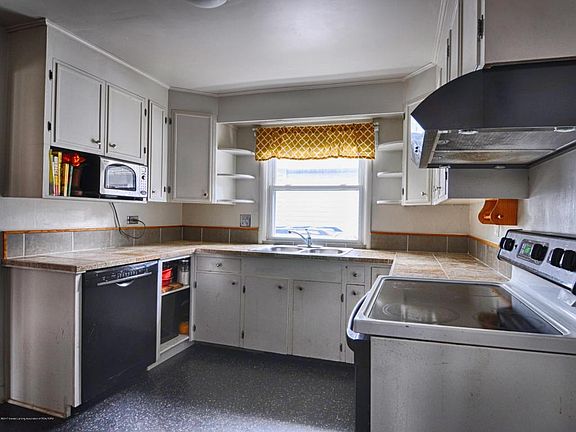 4th image of 524 N Hayford Ave