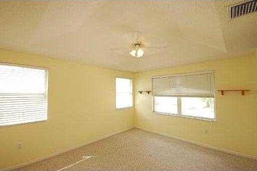4th image of 4047 Eastridge Cir