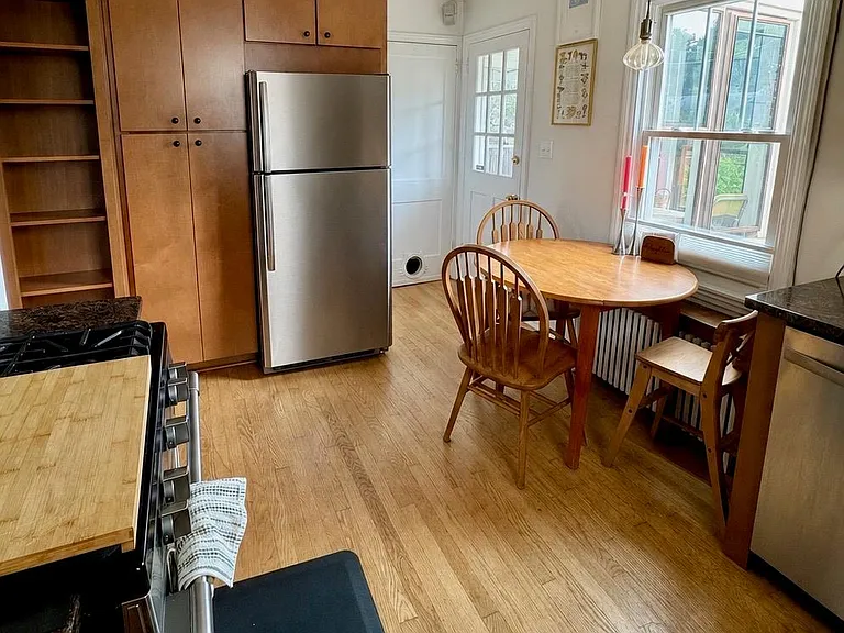 74 N Elm St — Photo 5