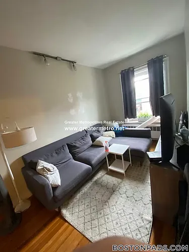 435 Hanover St #4D Photo 1
