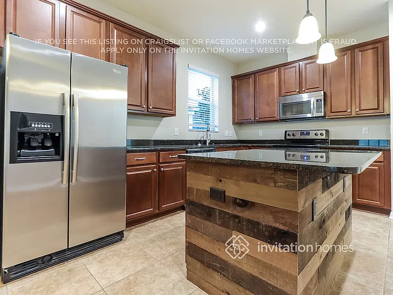 23046 Wood Violet Ct — Photo 5
