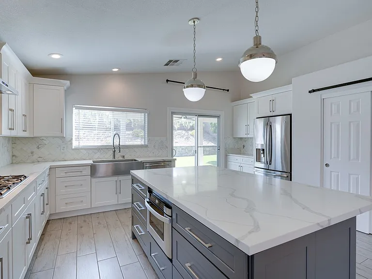 1088 Snow Roof Ave — Photo 17