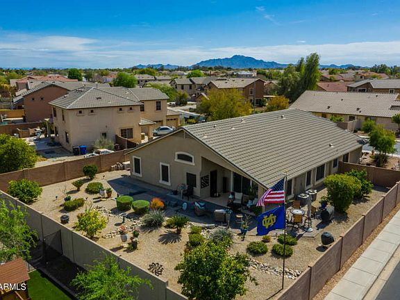 2nd image of 710 E Tonto Dr