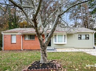 6099 Biscayne Dr, Forest Park, GA 30297