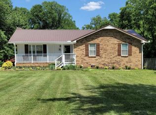 444 South Rd, Cottontown, TN 37048