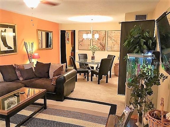 3rd image of 2449 Columbia Dr APT 39