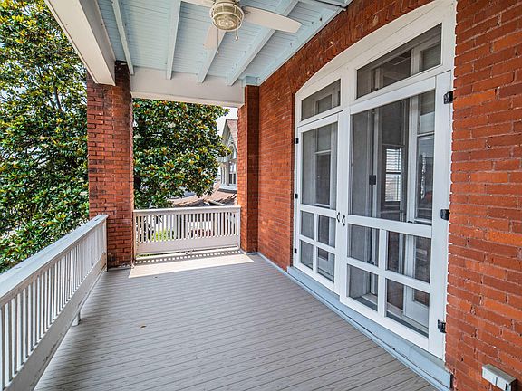 5th image of 233 N 6th St APT 203