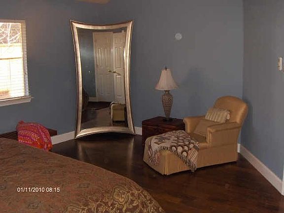 4th image of 1810 Thistlebrook Ct