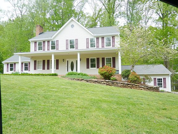 2nd image of 349 Oak Creek Dr