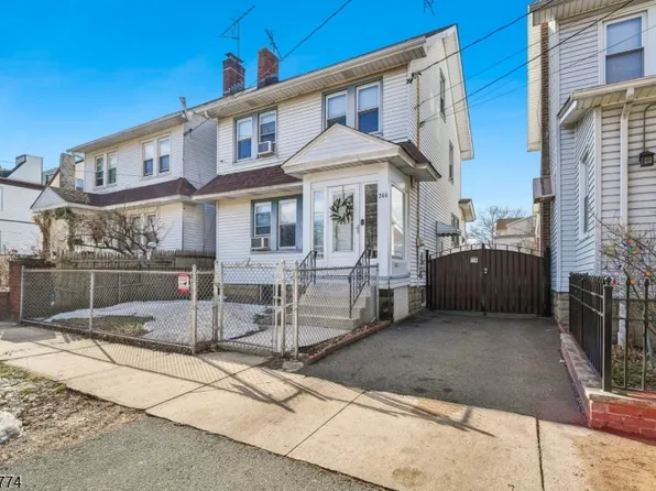 246 N 9Th St, Newark City, NJ 07107