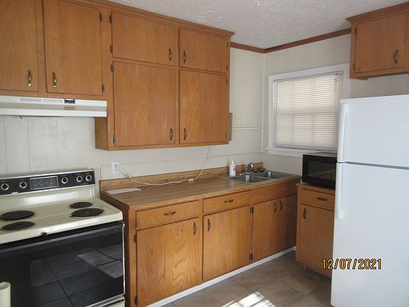 5th image of 424 Hill Ave