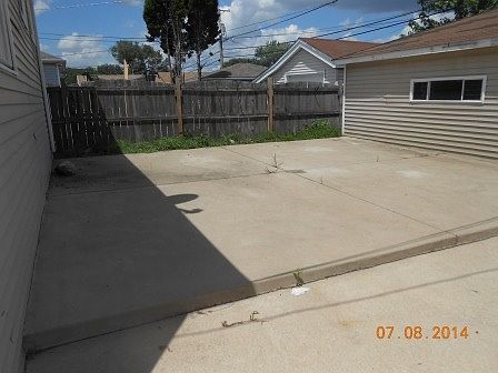 5th image of 1621 N 16th Ave