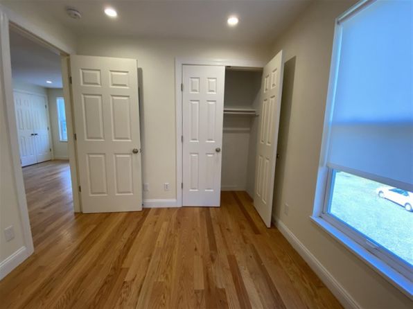 381 Harvard St APT 3