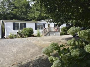 104 Lawson Dr, Blountville, TN 37617