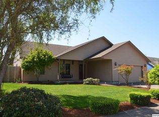 1368 E Virginia St, Stayton, OR