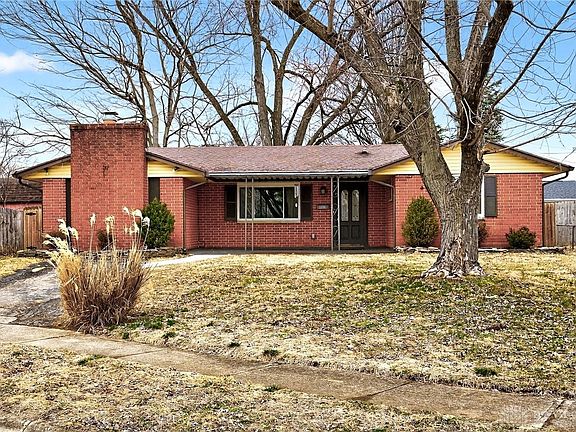 2nd image of 1540 Crockett Ct