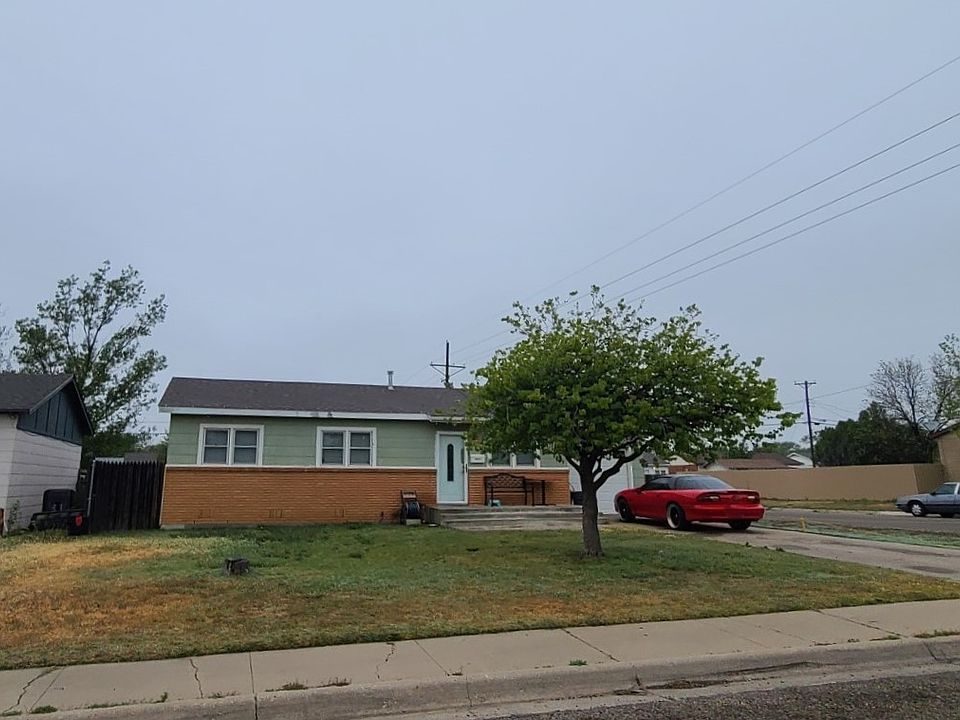 2nd image of 2900 S Fairfield St