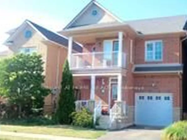 27 Panorama Way, Hamilton, ON L8E 6C6