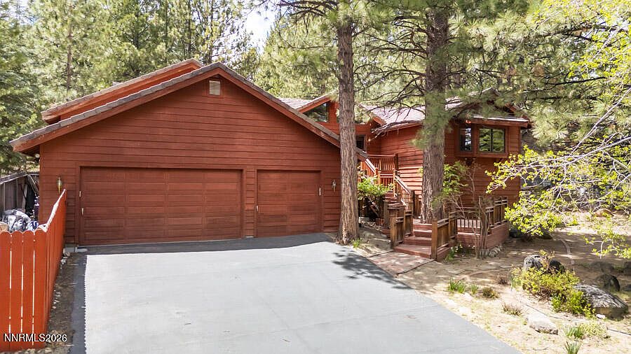 1st image of 350 Black Pine Ct