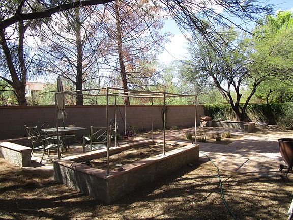 5th image of 2419 N Creek Vista Dr