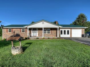 194 Mayfield Dr, Elizabethton, TN 37643