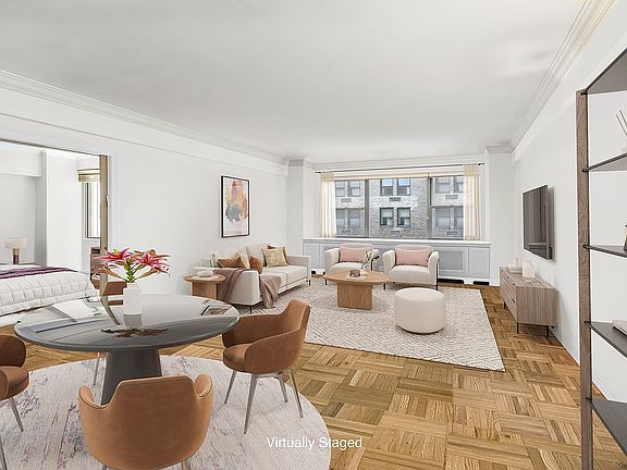 3rd image of 110 E 57th St #4FG
