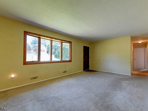 5th image of 14 Apollo Dr