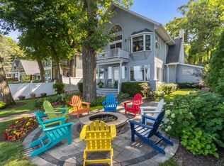 1923 S Shore Dr, Delavan, WI 53115