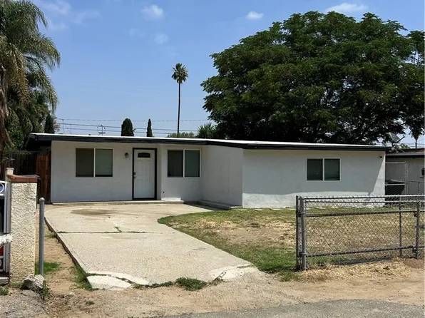 18522 7th St, Bloomington, CA 92316