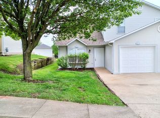 3501-3503 La Mesa Dr., Columbia, MO 65201