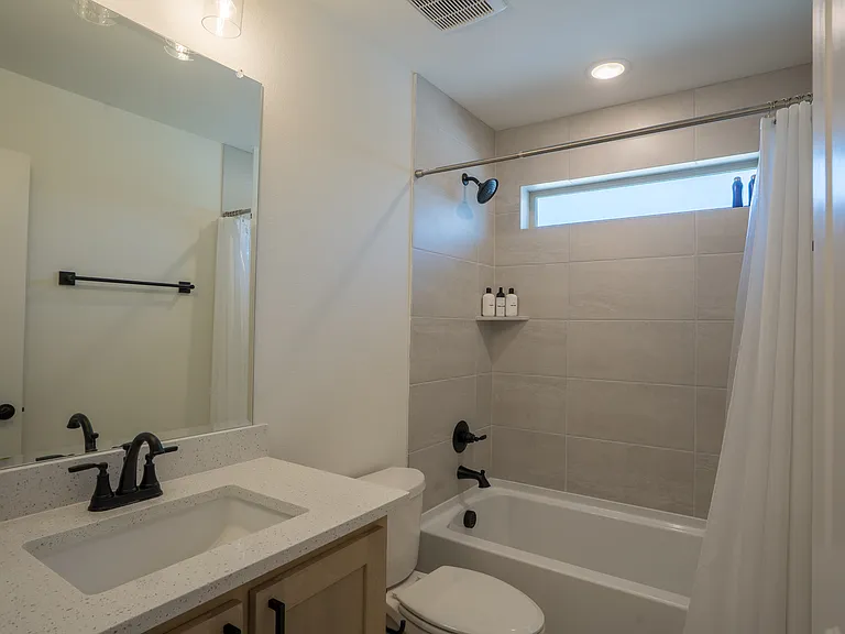 4370 Lavina Ln — Photo 22