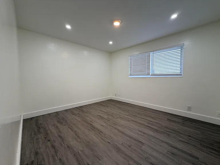 1853 Madison St #1 — Photo 10