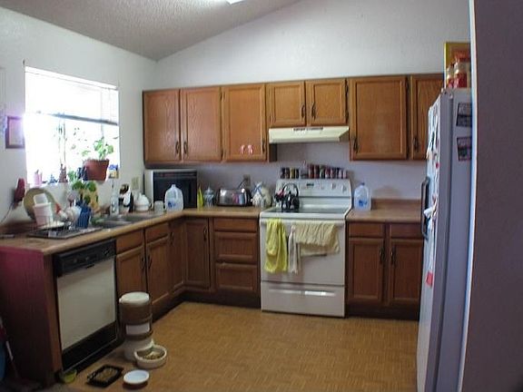 4th image of 1111 N 64th St Unit 20