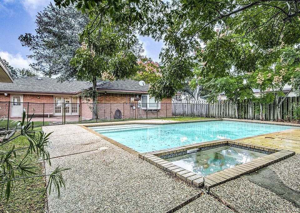 Grape SEED 1〜26 / 12〜26 5131 Grape St, Houston, TX 77096 | Zillow