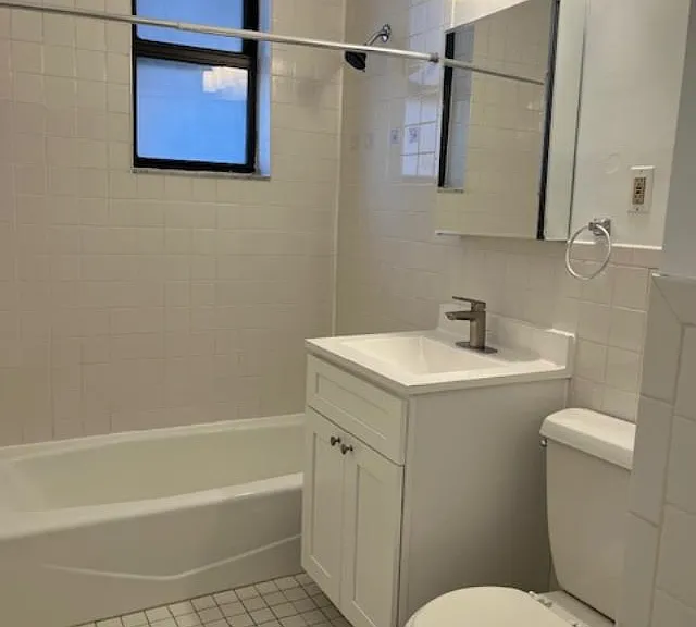 333 2nd Ave #10 — Photo 7